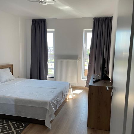 Mb Apartments 2 Brasov Bagian luar foto