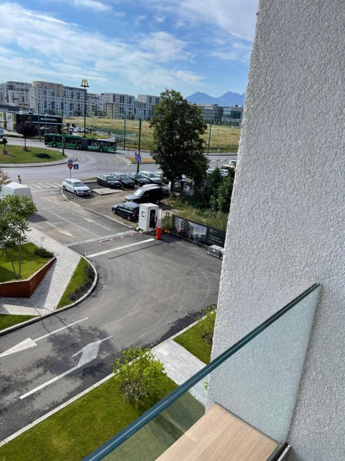 Mb Apartments 2 Brasov Bagian luar foto